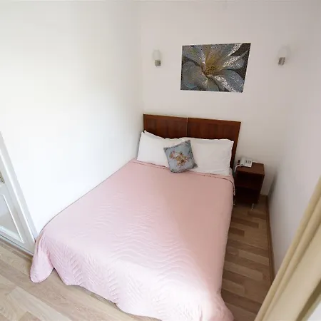 White Palace Hotel 3*