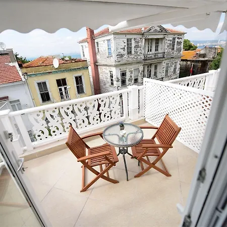 White Palace Hotel Adalar